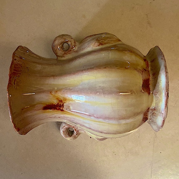 Local Artisans pottery flower vase. - Picture 2 of 4